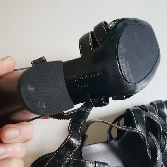 Liz Claiborne Black Size 8.5 Heels - Picture 5 of 6